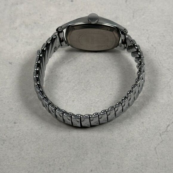 VTG Timex Watch Womens 23mm Round Manual Wind Silver Tone Classic Working - Picture 5 of 10